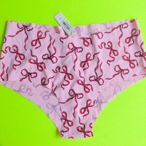Victoria's Secret Size M Seamless No-show Pink Cheeky Panty